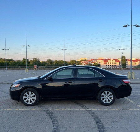 Toyota Camry cena 25000 przebieg: 127900, rok produkcji 2007 z Warszawa małe 56